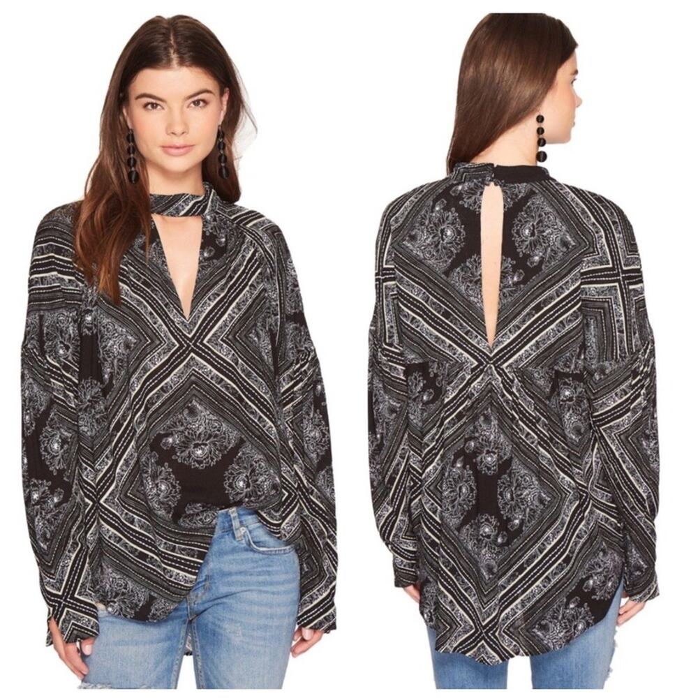 NWT Free People Tunic Size Small Walking On a Dream Keyhole Cut Out Oversized